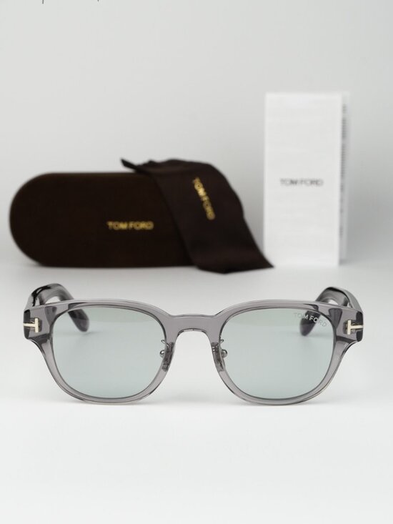 Tom Ford Women Sunglasses Transparent Grey Square FT1041-D/S 20A NEW AUTHENTIC main image 10